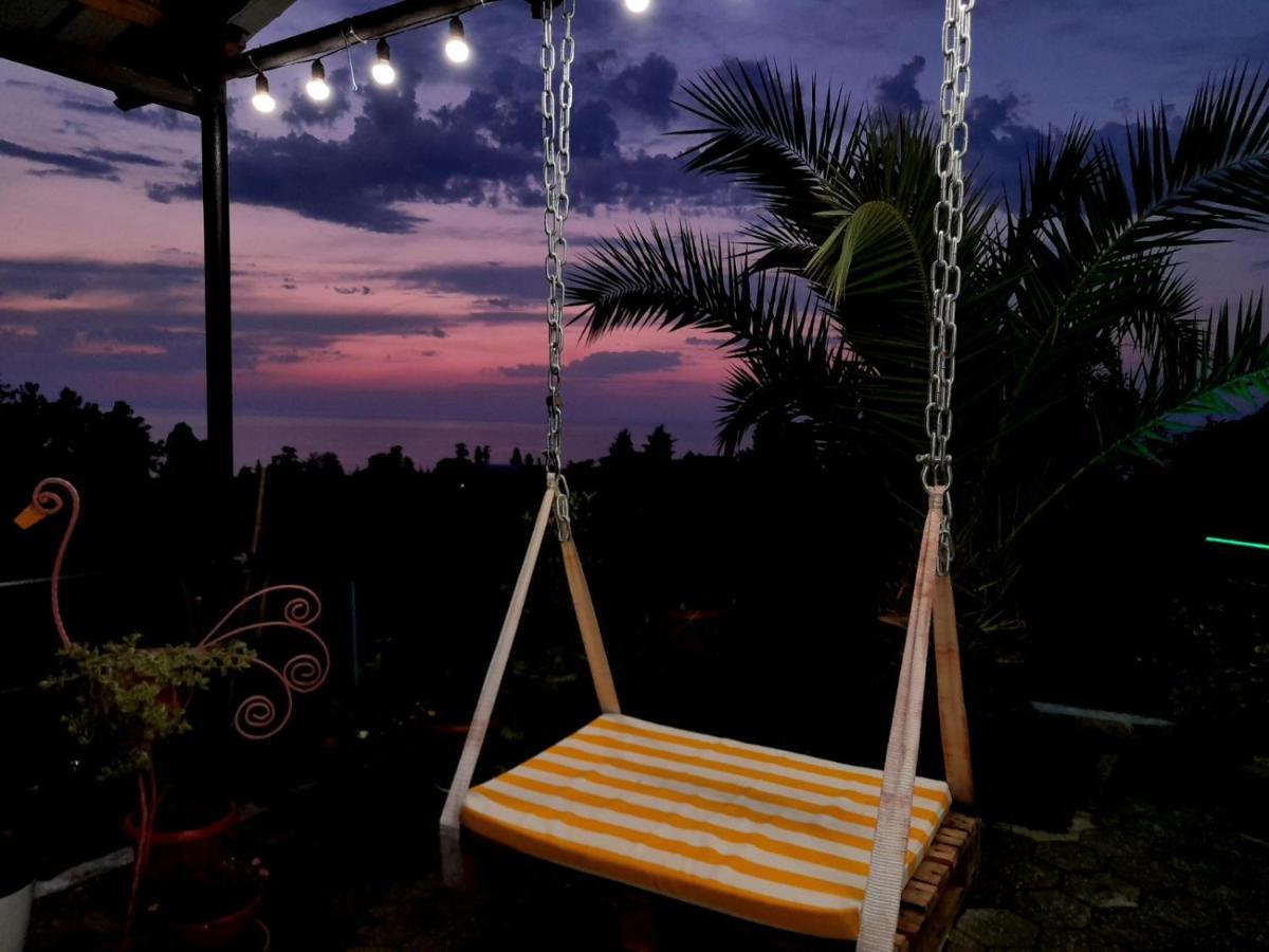 Kemeni Garden Hotel Batumi Luaran gambar