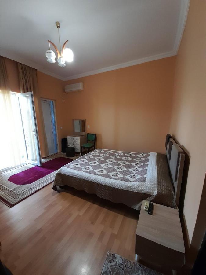 Kemeni Garden Hotel Batumi Luaran gambar