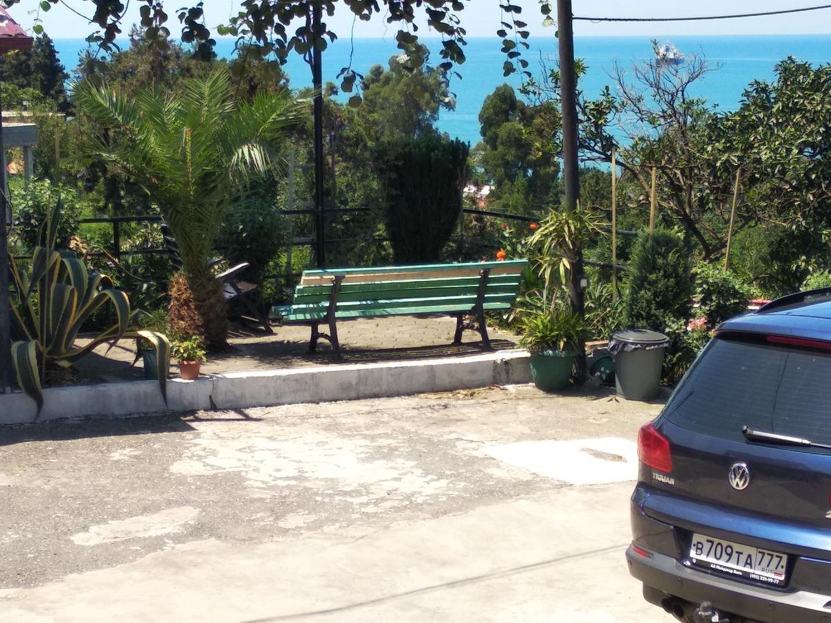 Kemeni Garden Hotel Batumi Luaran gambar